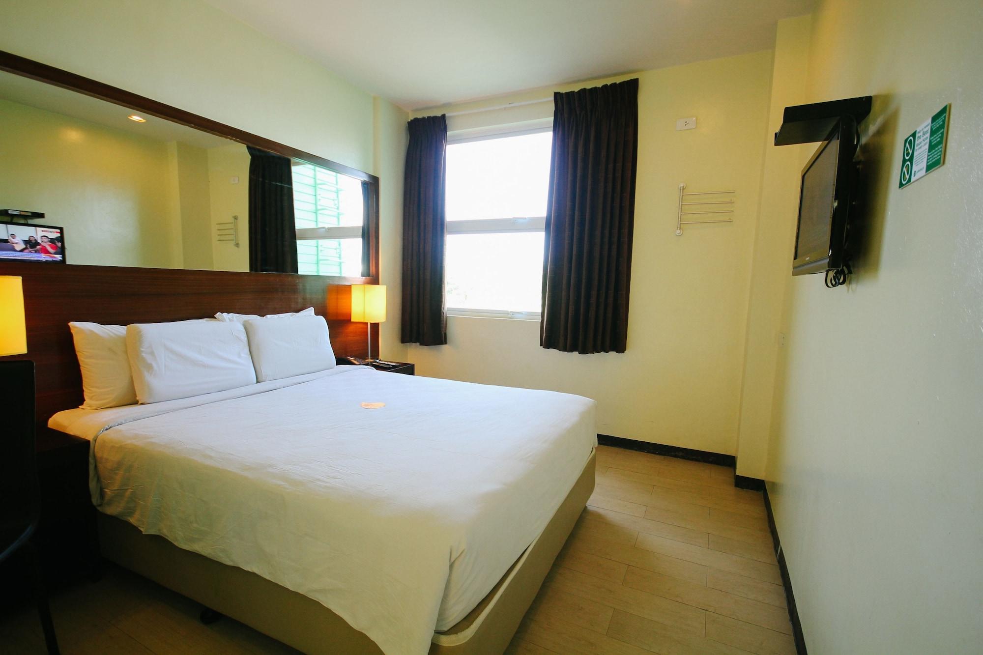 Go Hotels Bacolod Extérieur photo