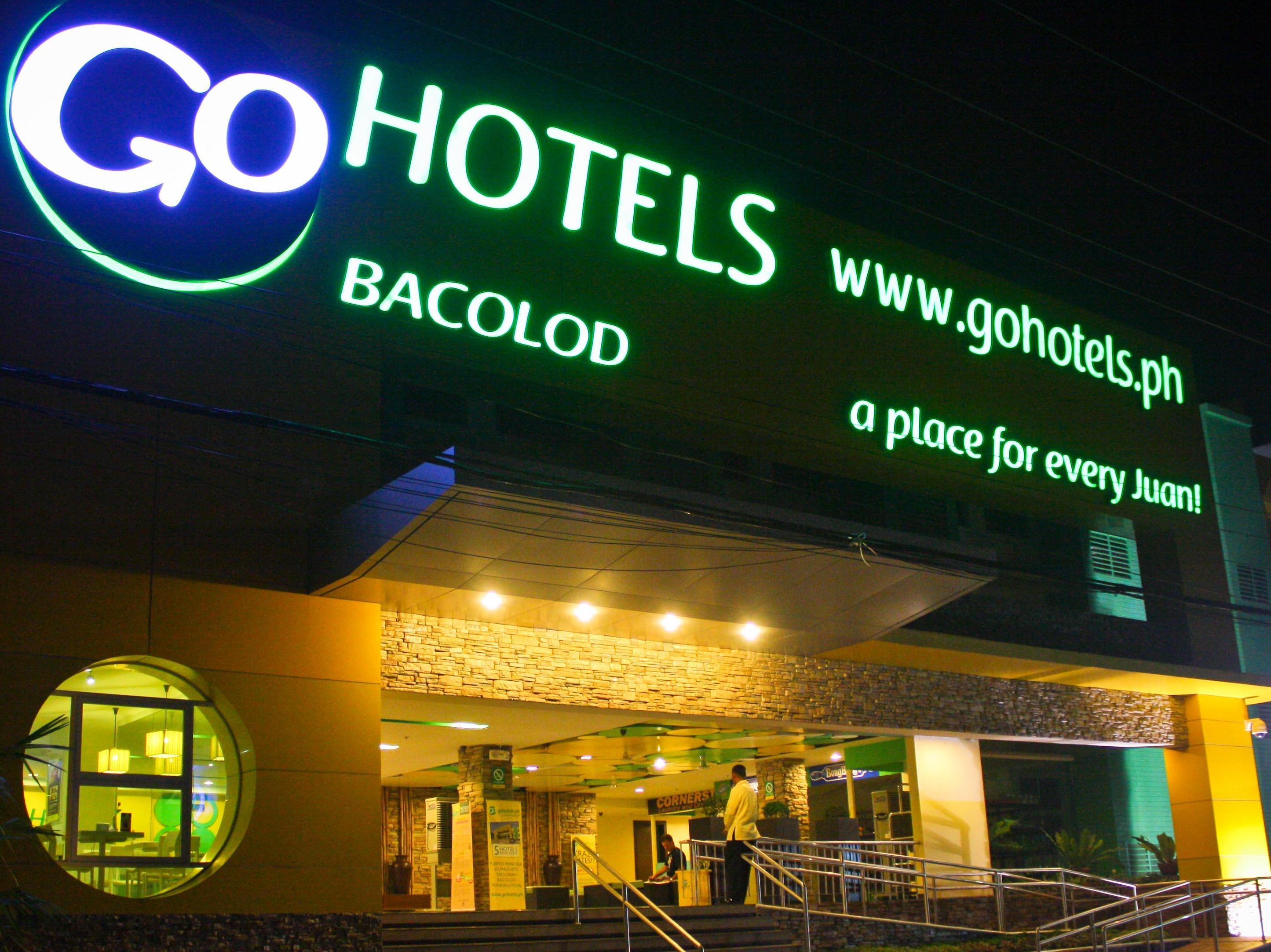 Go Hotels Bacolod Extérieur photo