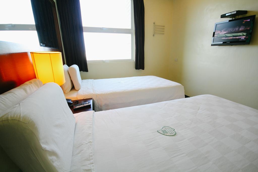 Go Hotels Bacolod Extérieur photo