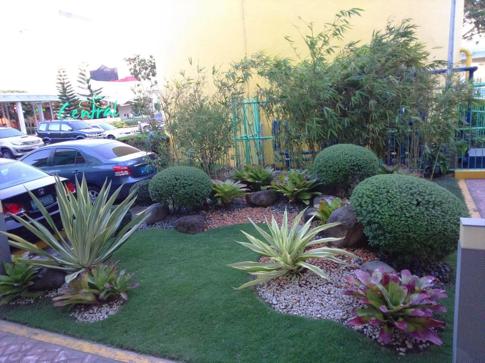Go Hotels Bacolod Extérieur photo