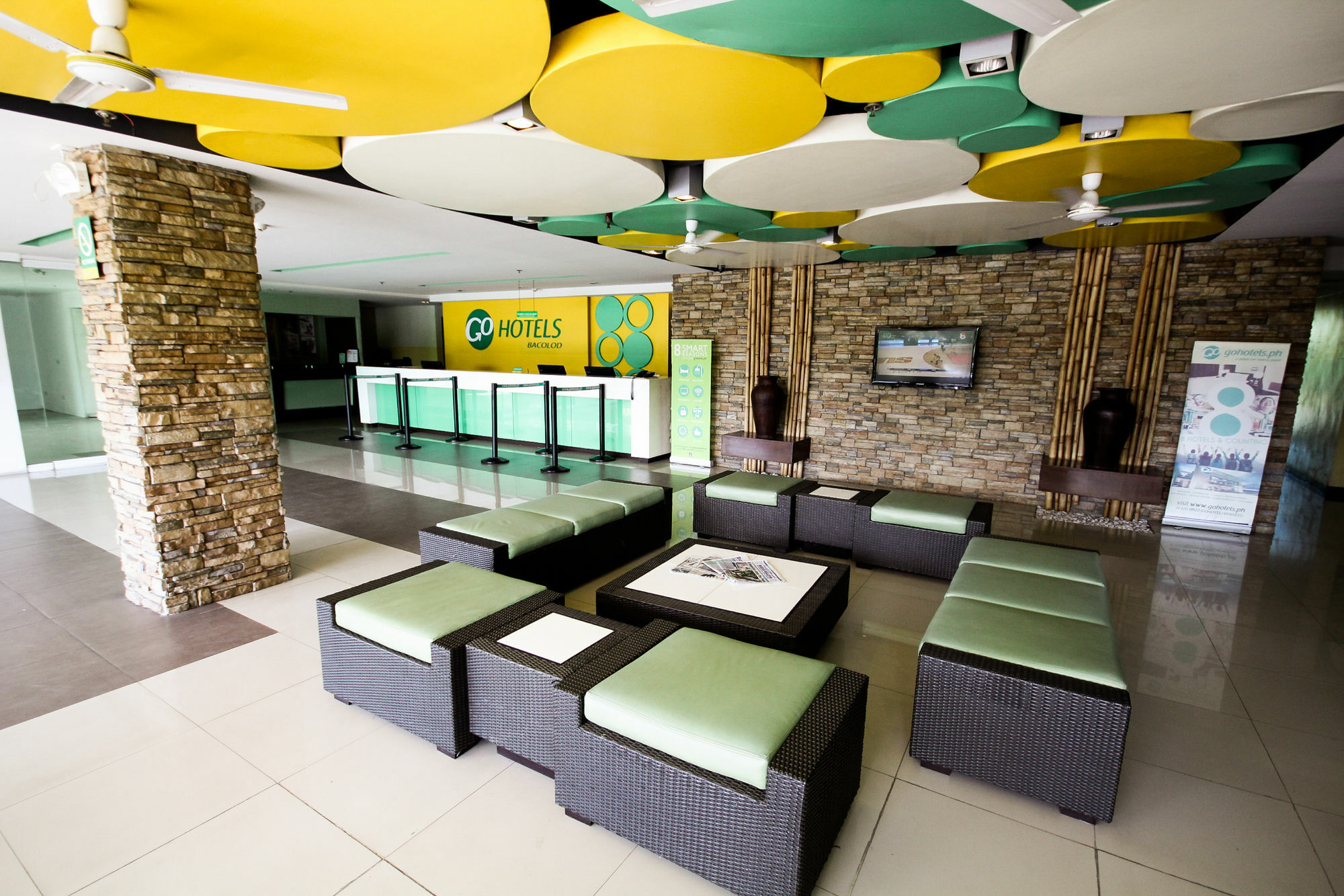 Go Hotels Bacolod Extérieur photo